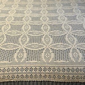 Crochet Hand Made Blanket with Overlap Circle Design